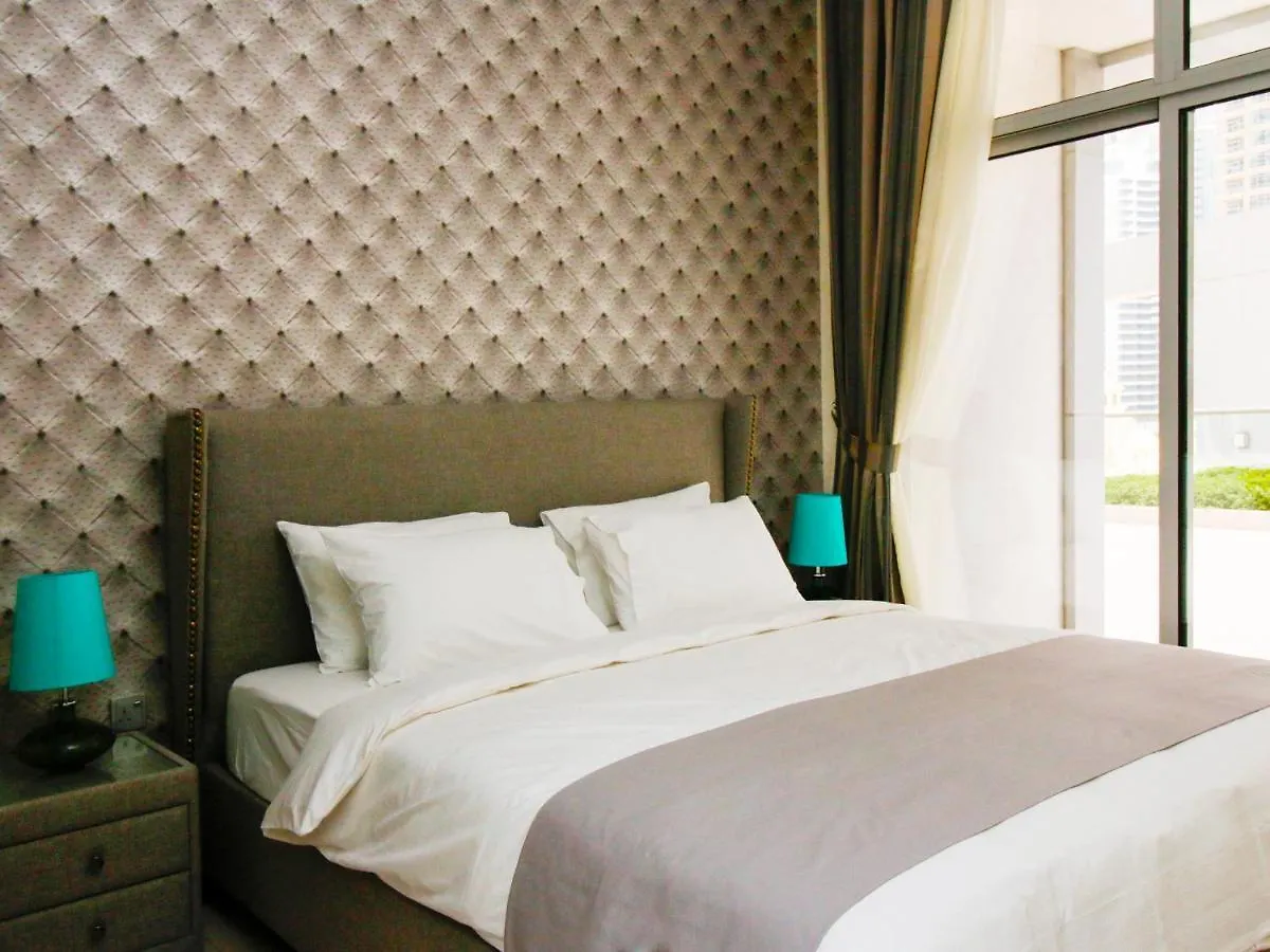 Rh- City Living In Style, Large 1 Bedroom With Open Terrace, Dubai Marina Apartment